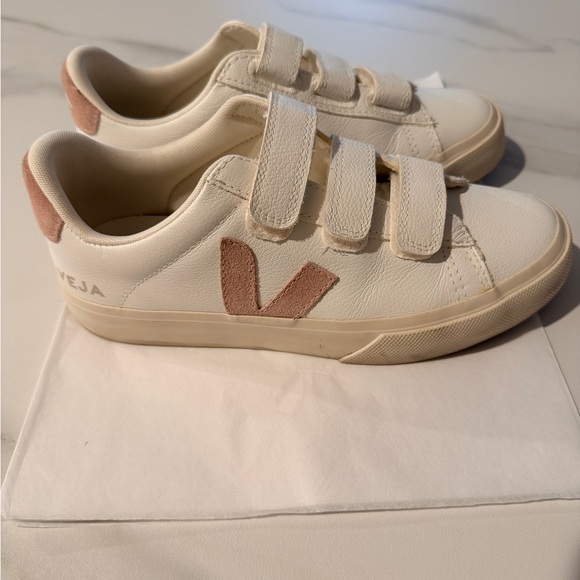 Veja Esplar Velcro Sneakers White/Rose – Women’s 6.5 - Picture 2 of 6